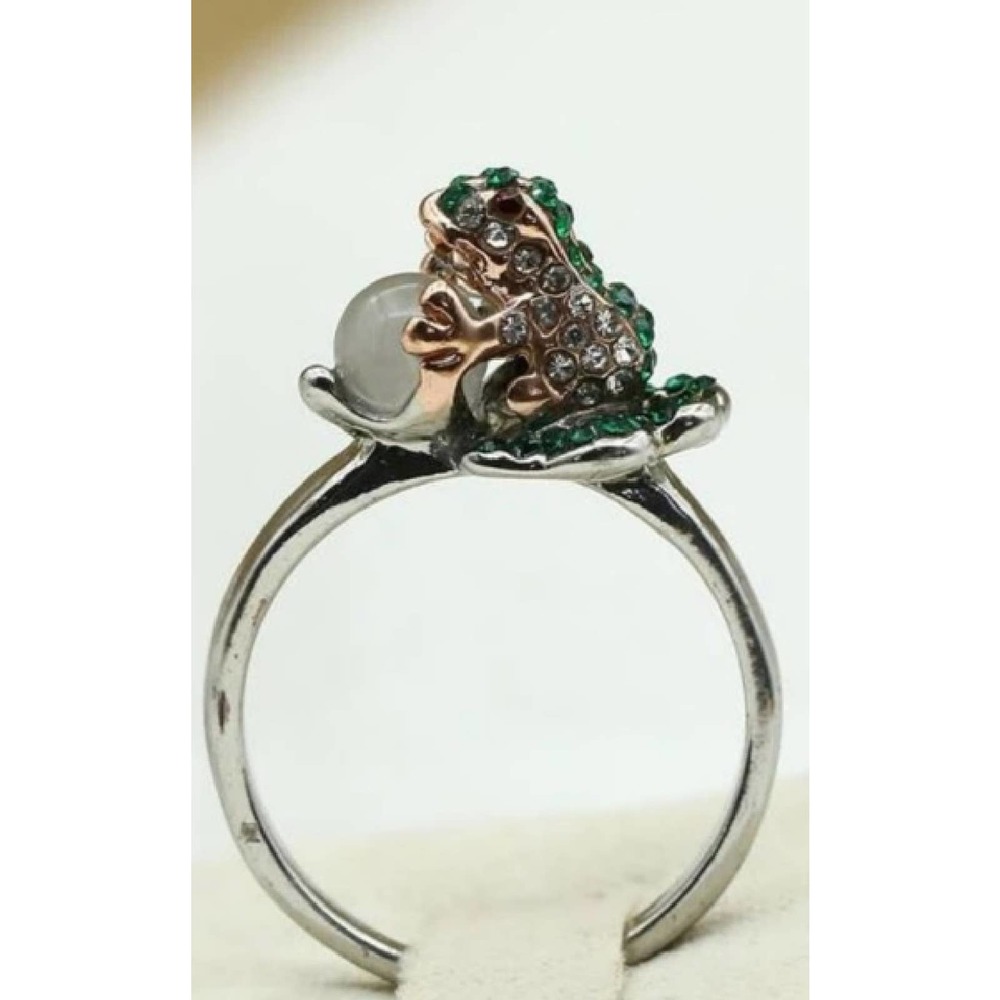 NEW Sz 9 Frog Ring Emerald Green Stones with Mexican Moon Pearl - Picture 9 of 10